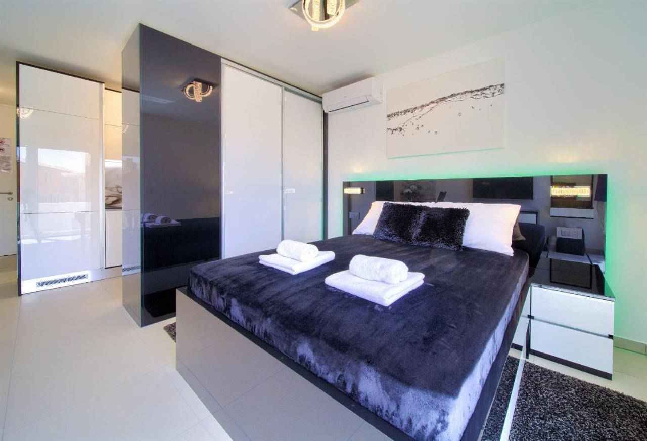 Bartol Luxury Krk Croatia, With Own Hot Tub - Whirlpool Krk Town