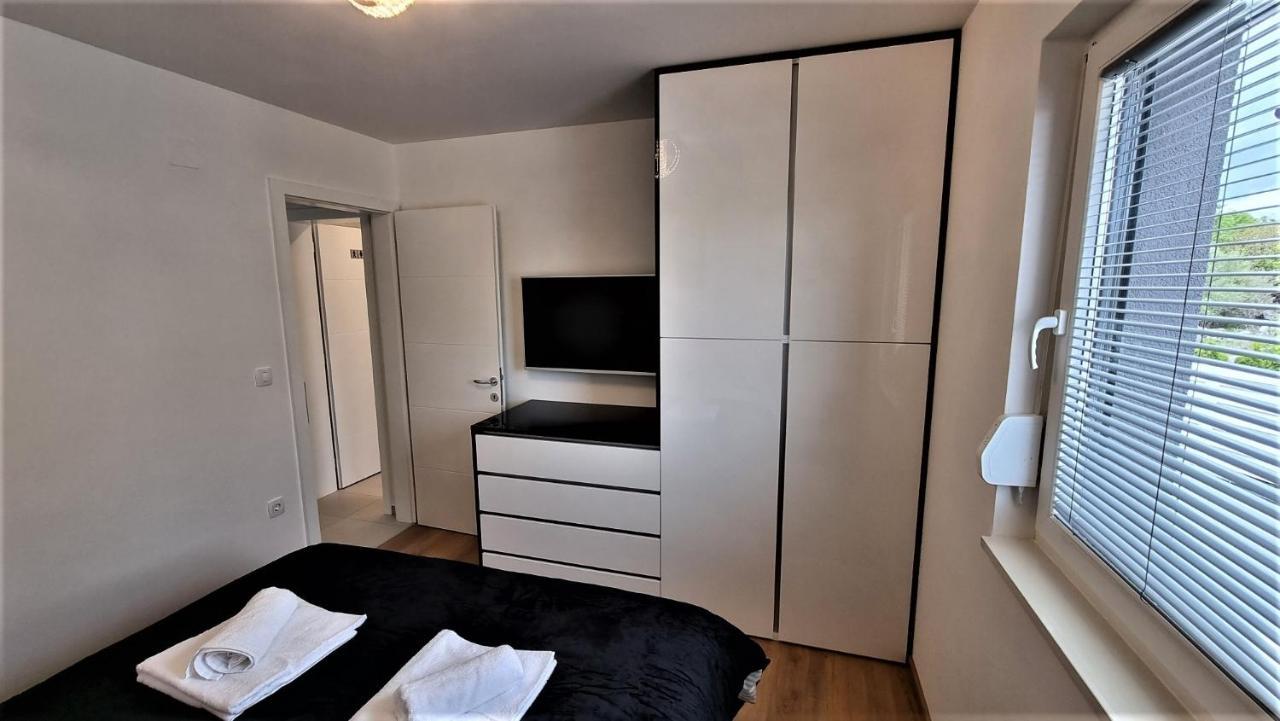 Apartment Bartol Luxury Apartments Krk Croatia, With Own Hot Tub - Whirlpool *