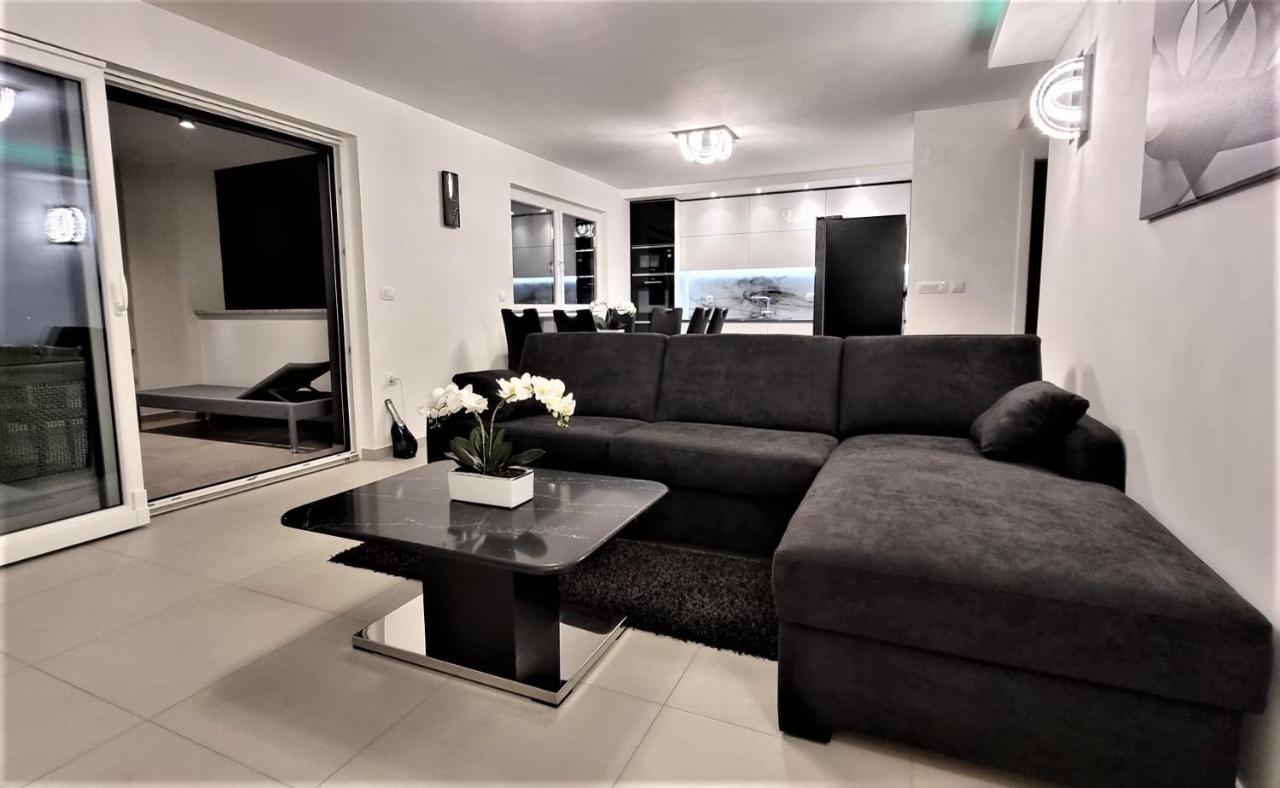 Apartment Bartol Luxury Apartments Krk Croatia, With Own Hot Tub - Whirlpool Krk Town