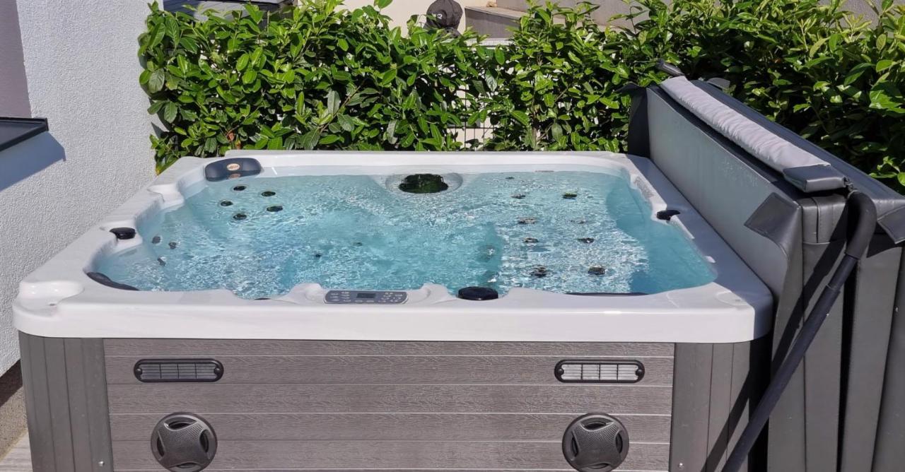 Apartment Bartol Luxury Apartments Krk Croatia, With Own Hot Tub - Whirlpool
